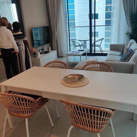 Oneseason Holiday Homes دبي المظهر الخارجي الصورة